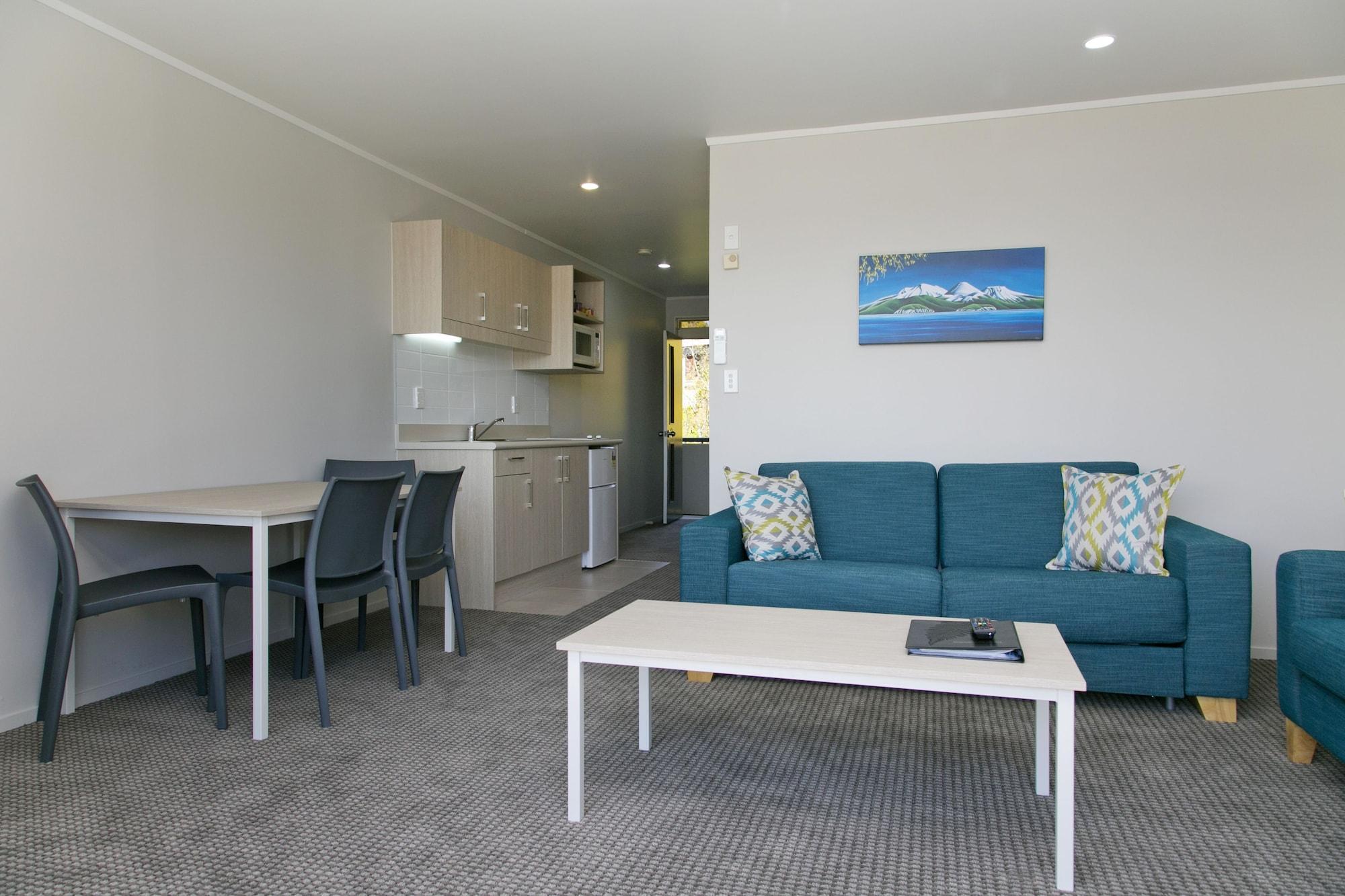 Anchorage Resort Taupo Nz Exterior photo