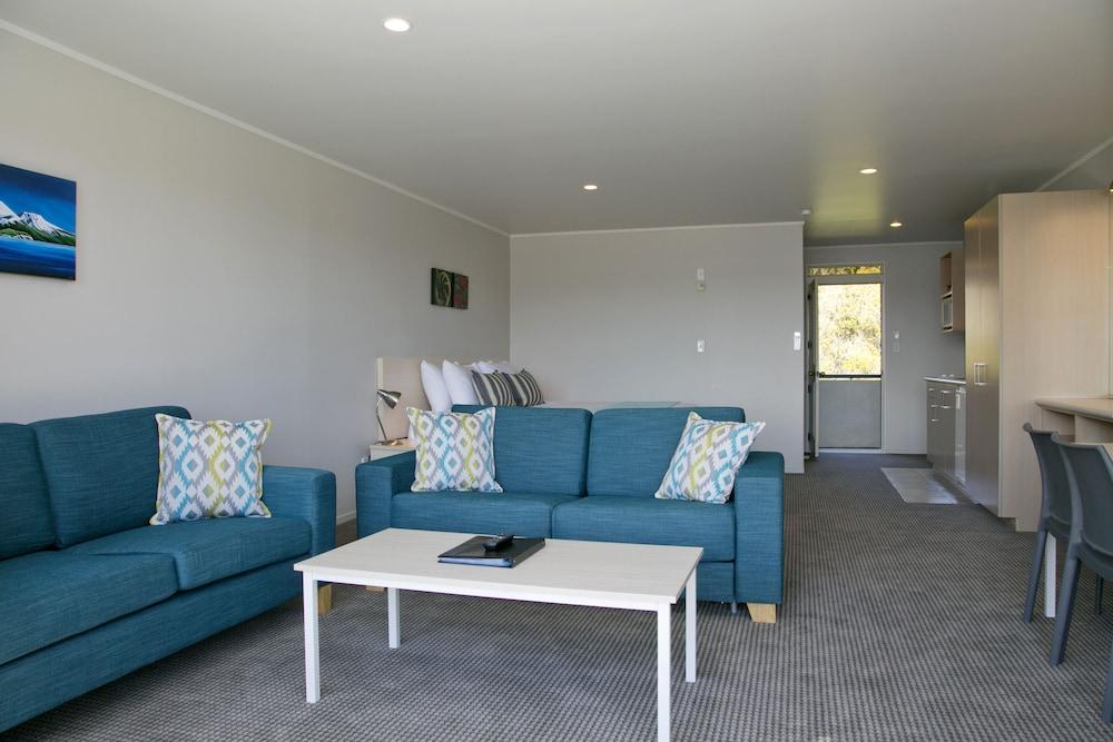 Anchorage Resort Taupo Nz Exterior photo