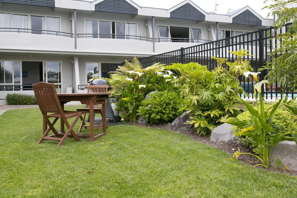 Anchorage Resort Taupo Nz Exterior photo